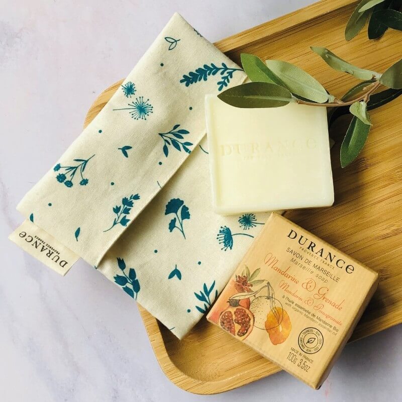 Cadeau : votre pochette et son savon Cadeau : votre pochette et son savon